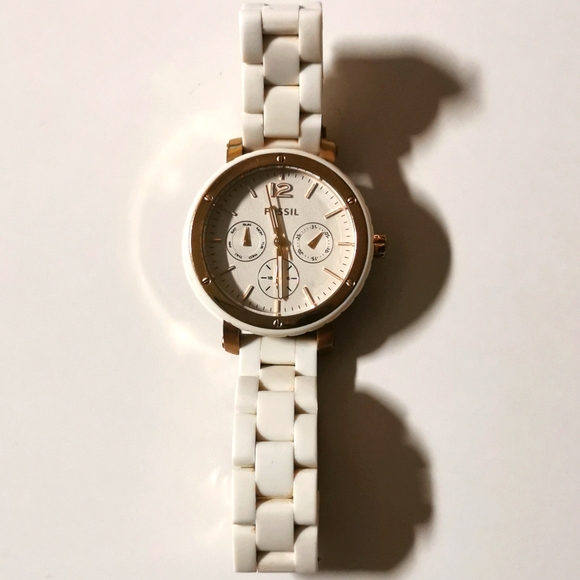 Fossil womens watch - Picture 1 of 4